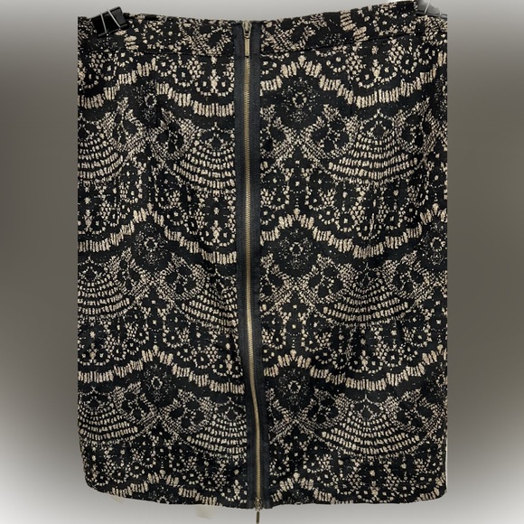 Melissa Page black and gold shimmery pencil skirt - Picture 2 of 6